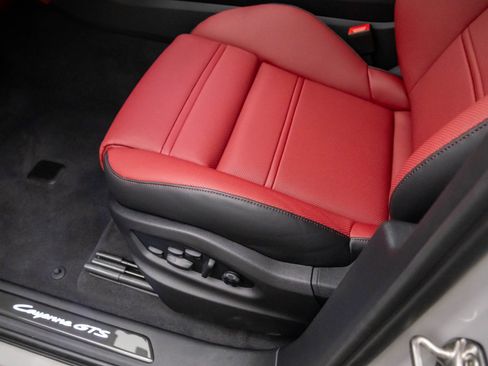 New 2026 Porsche Cayenne GTS image 15