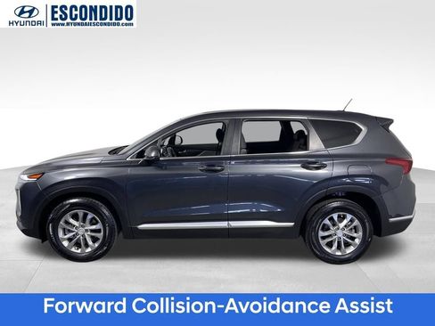 Used 2020 Hyundai Santa Fe SE image 3