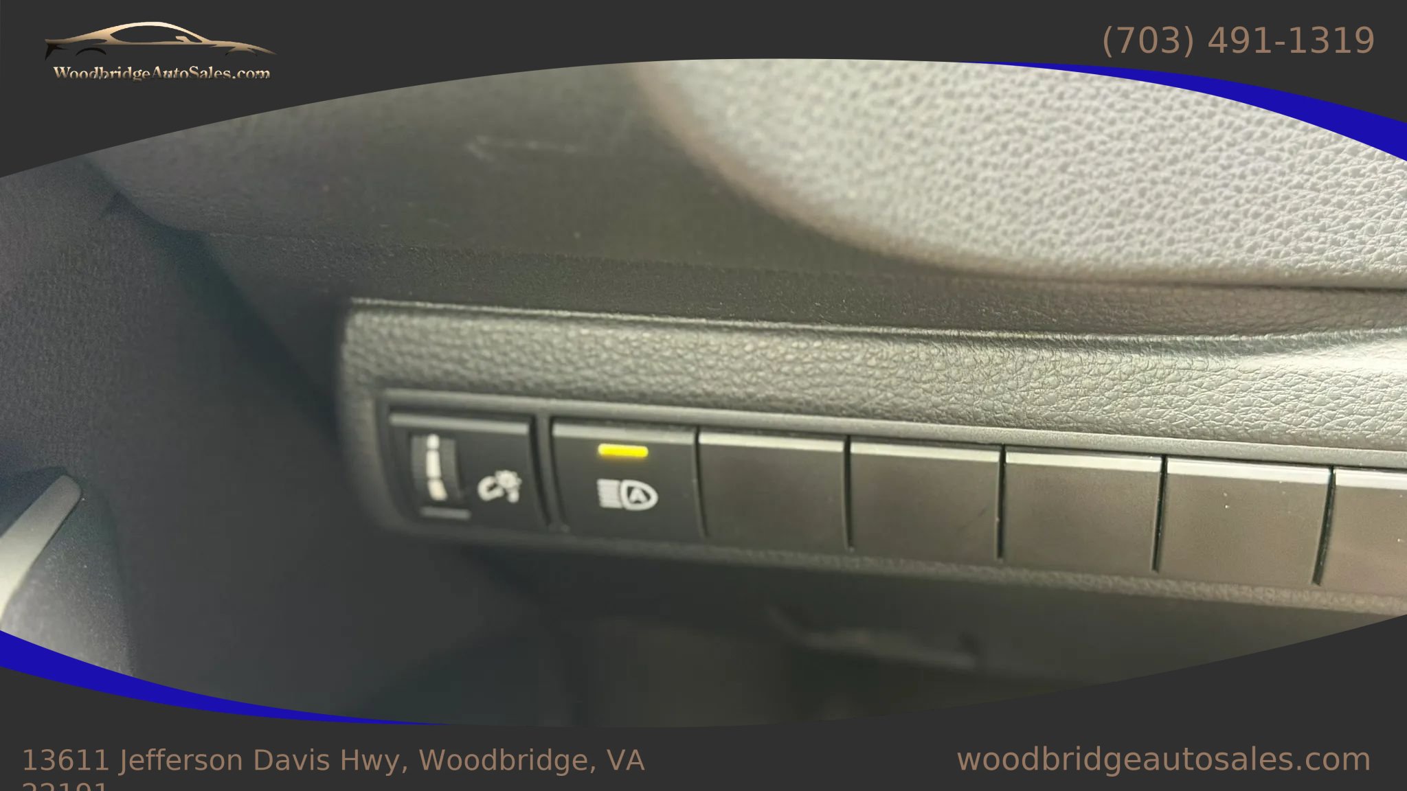Used 2021 Toyota Corolla SE FWD image 28