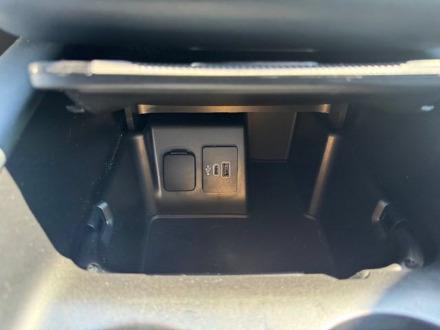 Used 2025 Ford Explorer ST AWD/4WD image 30