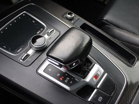 Used 2018 Audi SQ5 Premium Plus w/ S Sport Package image 43