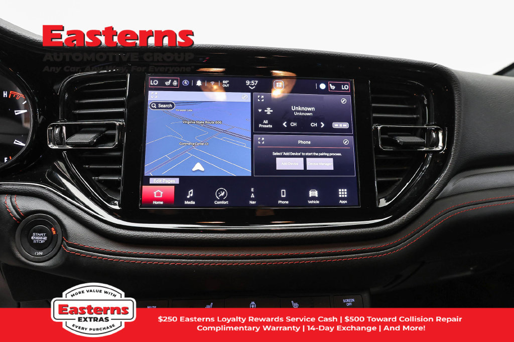Used 2025 Dodge Durango GT RWD image 13