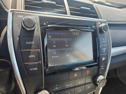 Used 2016 Toyota Camry SE FWD image 26