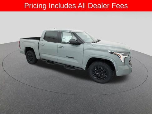 New 2026 Toyota Tundra SR5 AWD/4WD image 31