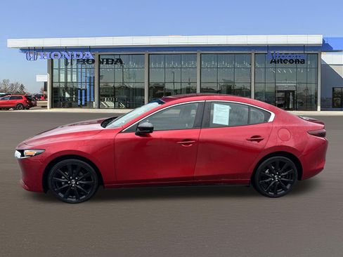 Used 2024 MAZDA MAZDA3 s FWD image 2
