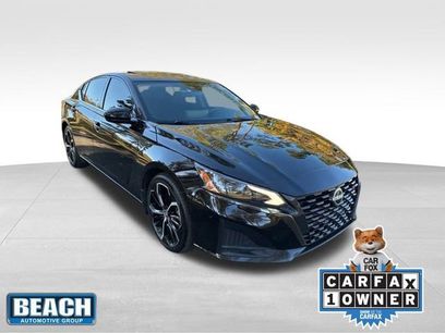 Used 2023 Nissan Altima 2.5 SR w/ SR Premium Package