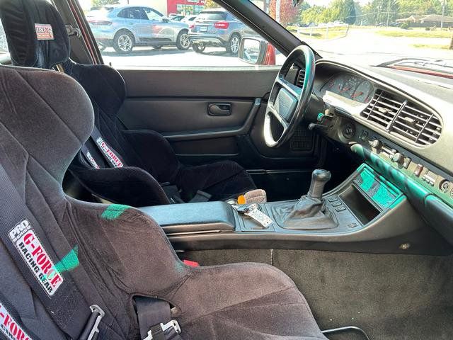 Used 1986 Porsche 944 Turbo RWD image 20