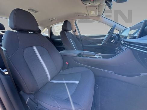 New 2026 Hyundai Sonata SEL FWD image 11