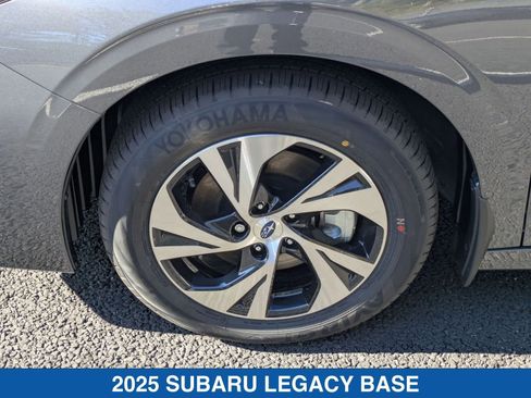Certified 2025 Subaru Legacy image 28