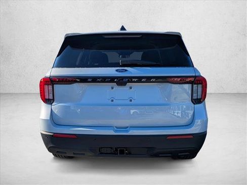 New 2026 Ford Explorer Active image 9