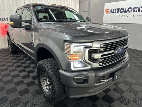 Used 2022 Ford F350 Limited AWD/4WD image 2