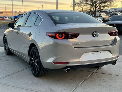 Certified 2025 MAZDA MAZDA3 s image 5