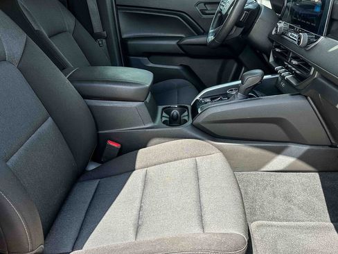 Certified 2024 Chevrolet Colorado Trail Boss w/ Advanced Trailering Package image 21