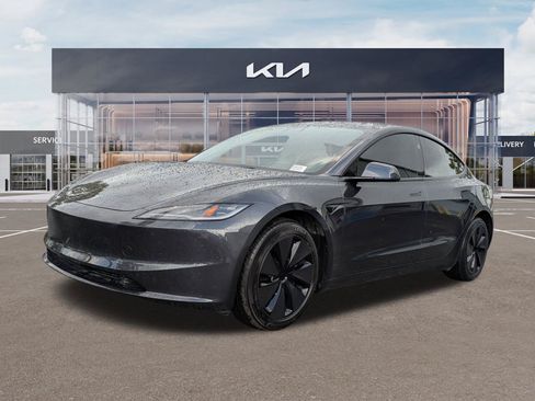 Used 2025 Tesla Model 3 RWD image 6