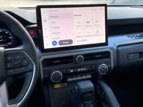 Used 2024 Toyota Tacoma TRD Off-Road w/ TRD Off Road Upgrade Package image 6