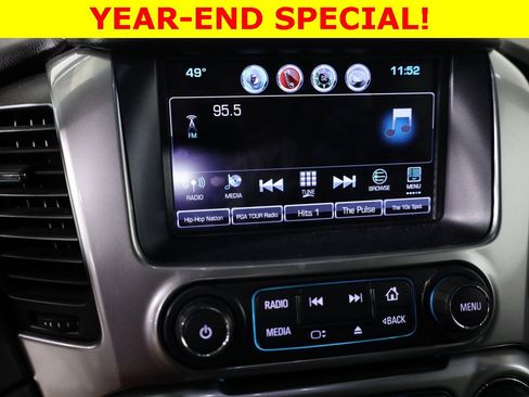 Used 2018 Chevrolet Suburban LT image 16