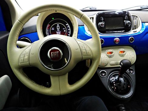 Used 2018 FIAT 500 Pop image 15