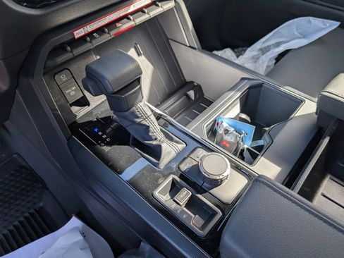 New 2026 Toyota Tundra SR5 image 18