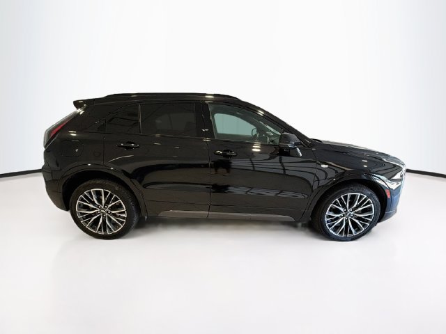 Used 2024 Cadillac XT4 Sport AWD/4WD image 7