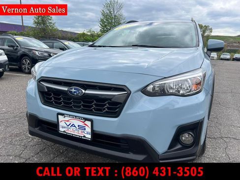Used 2019 Subaru Crosstrek 2.0i Premium w/ Eyesight System image 2