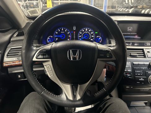 Used 2010 Honda Crosstour EX-L image 9