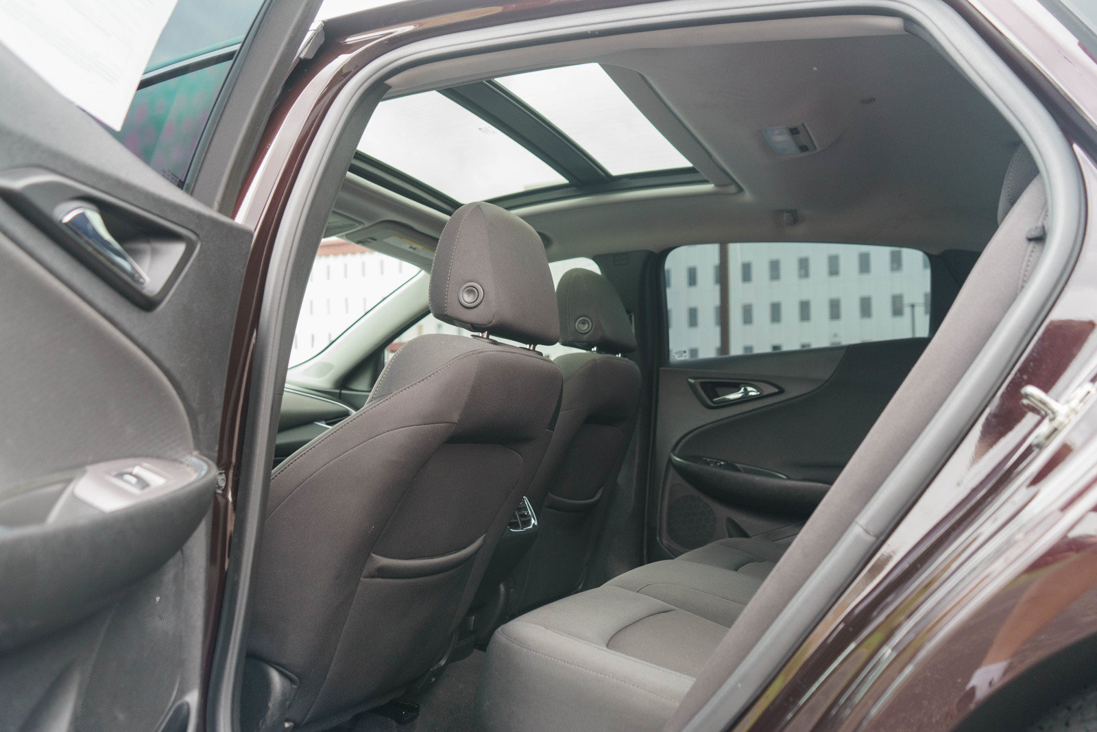 Used 2021 Chevrolet Malibu LT FWD image 11