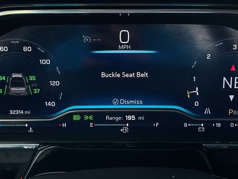 Used 2025 Chevrolet Silverado 1500 LT image 16