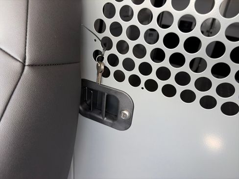 Used 2025 RAM ProMaster 2500 w/ Convenience Group FWD image 30