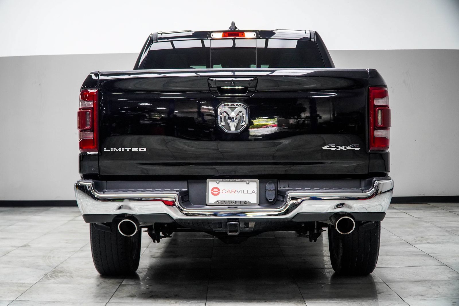 Used 2023 RAM 1500 Limited AWD/4WD image 11