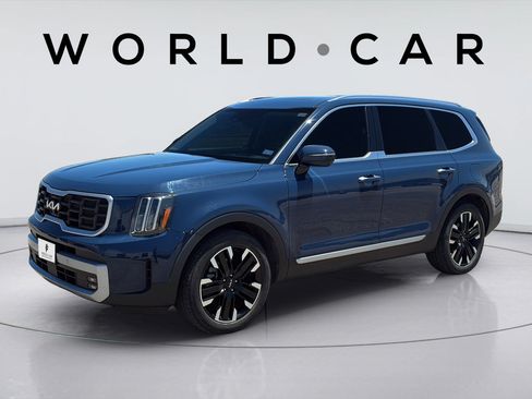 Used 2023 Kia Telluride AWD image 11