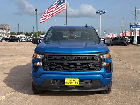 Used 2024 Chevrolet Silverado 1500 Custom w/ LPO, Dark Essentials Package AWD/4WD image 6