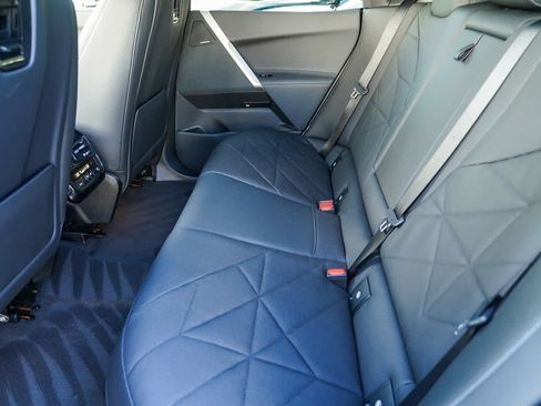 Used 2025 BMW iX xDrive50 image 19
