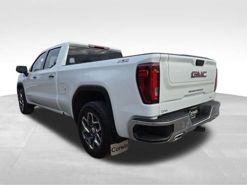Used 2026 GMC Sierra 1500 SLT image 10