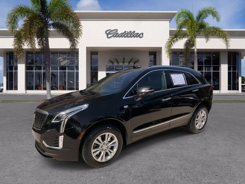 Certified 2024 Cadillac XT5 Luxury FWD image 6