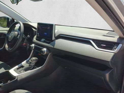 Certified 2023 Toyota RAV4 LE FWD image 27