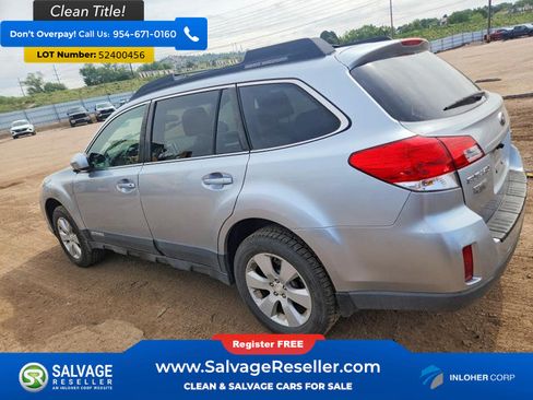 Used 2012 Subaru Outback 2.5i Premium w/ All-Weather Pkg AWD/4WD image 3