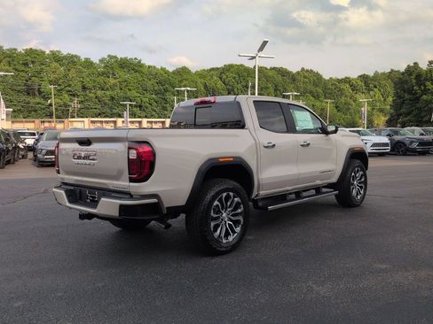 New 2026 GMC Canyon Denali AWD/4WD image 5