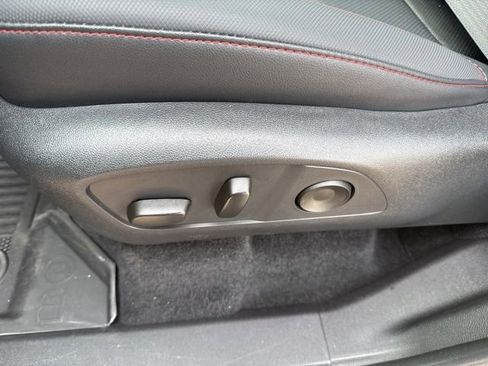 Used 2025 Chevrolet Traverse Z71 w/ Enhanced Driving Package image 15