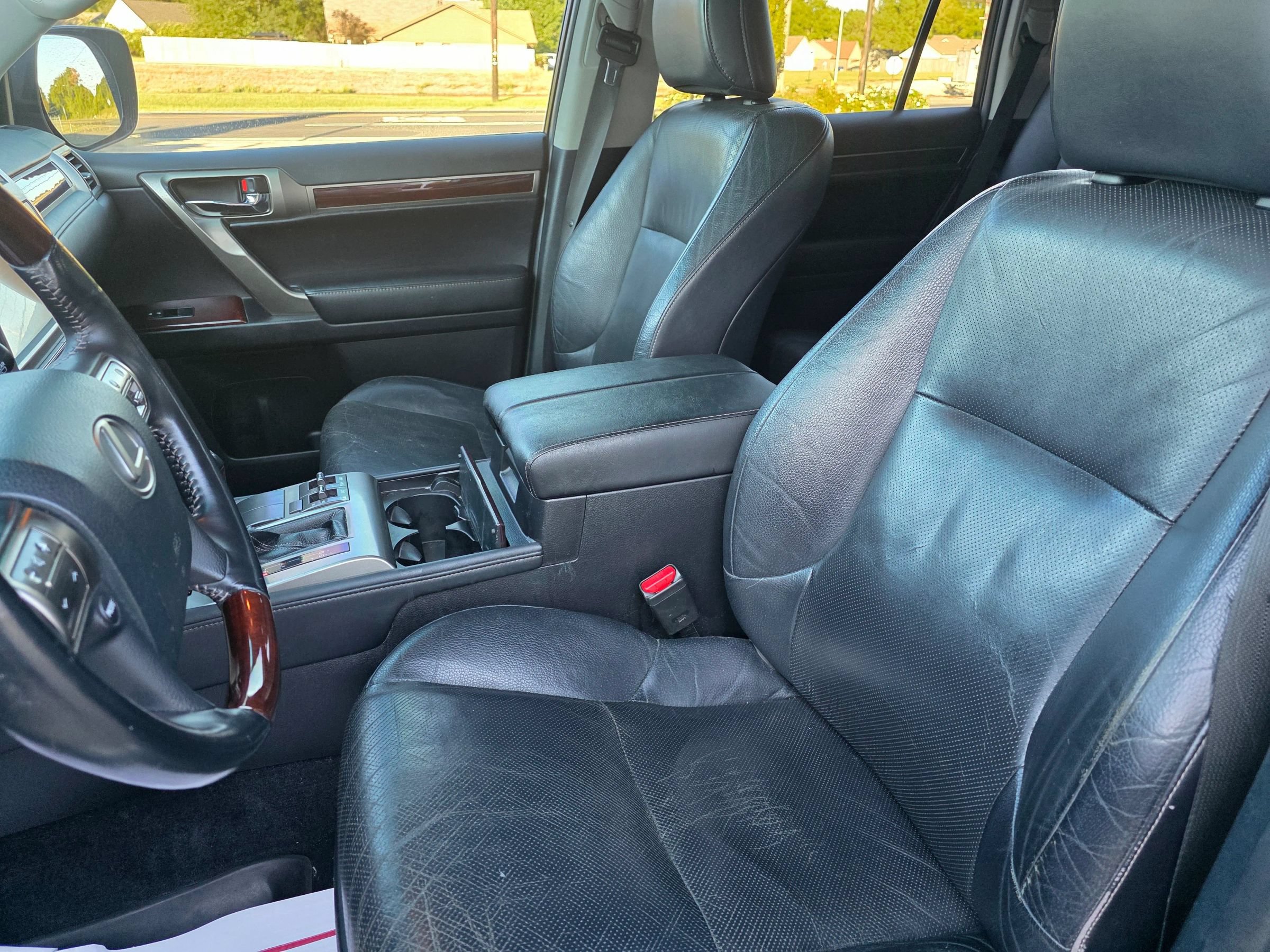Used 2015 Lexus GX 460 w/ Premium Package AWD/4WD image 14