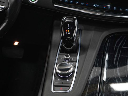 Used 2021 Cadillac Escalade Sport AWD/4WD image 19