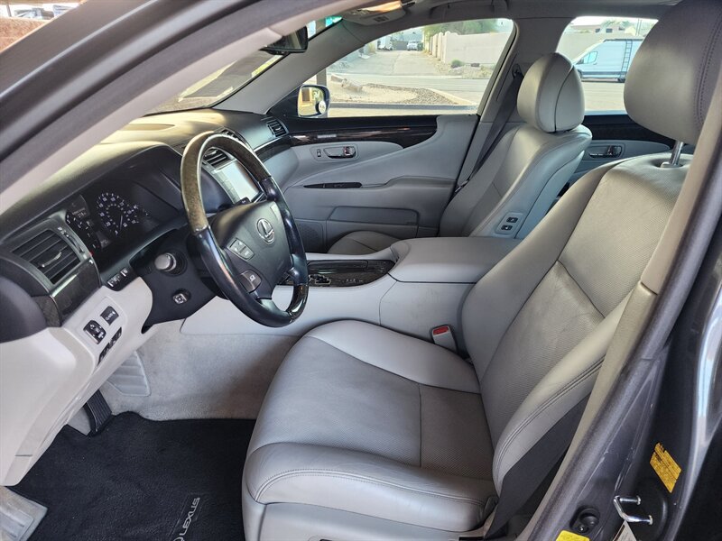 Used 2012 Lexus LS 460 AWD w/ Comfort Pkg image 23