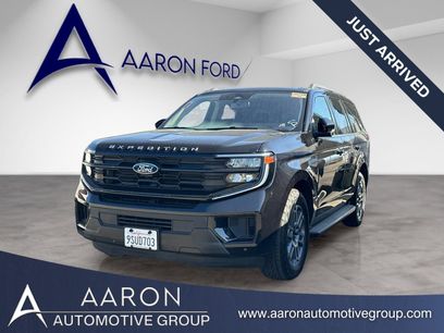 Used 2025 Ford Expedition Active