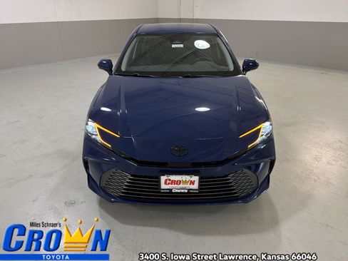 New 2026 Toyota Camry XLE FWD image 3