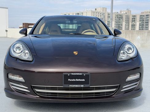 Used 2013 Porsche Panamera 4 Platinum Edition image 10