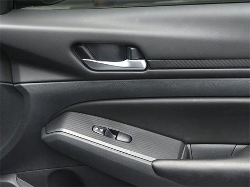 Used 2022 Nissan Altima 2.5 S w/ Driver Assist Package image 33