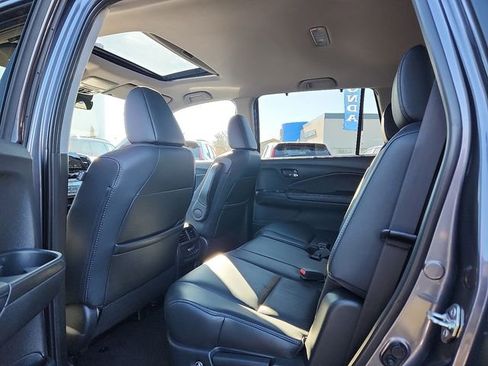 Used 2019 Honda Pilot EX-L image 10