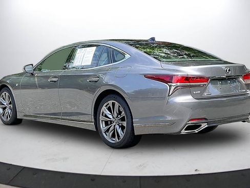 Used 2018 Lexus LS 500 F Sport w/ Accessory Package (Z1) AWD/4WD image 7