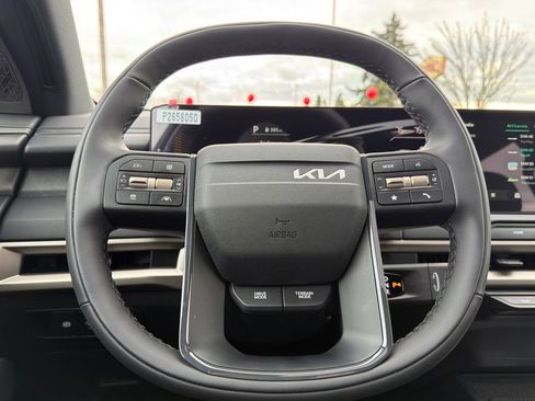 Used 2027 Kia Telluride S w/ Towing Package AWD/4WD image 23