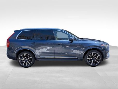 Certified 2023 Volvo XC90 B6 Plus image 9