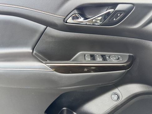 Certified 2021 GMC Acadia AT4 w/ Trailering Package image 11